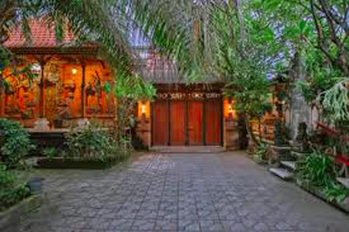 Nakula Familiar Inn Dempasar Exterior foto