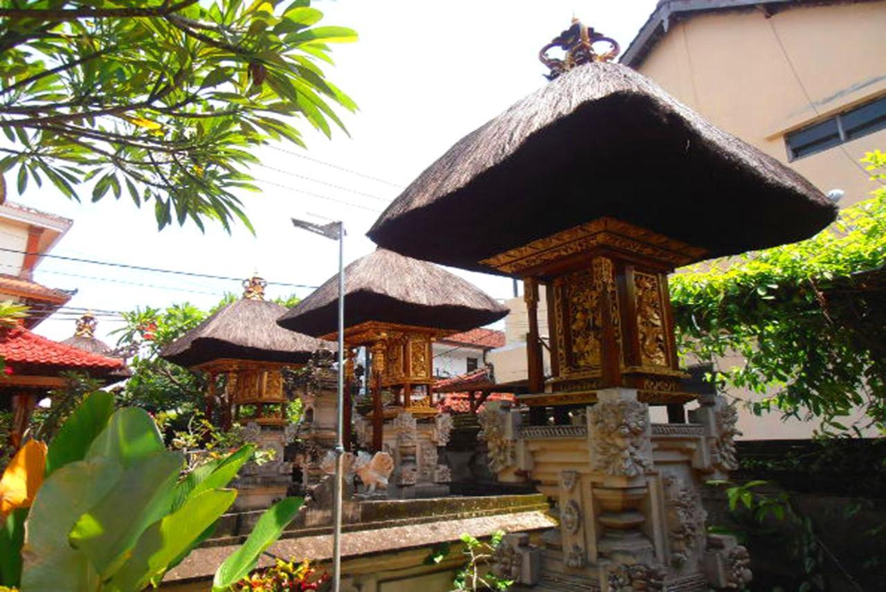 Nakula Familiar Inn Dempasar Exterior foto
